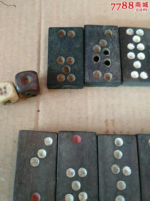 Vì sao người dân ngăn cản xe ra vào 5 mỏ đá tại Quảng Nam?